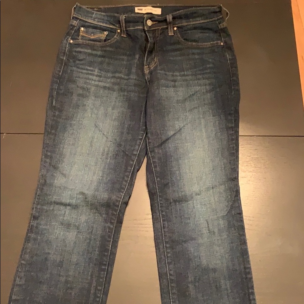 Levi’s 505 Straight Leg size 8m inseam 32